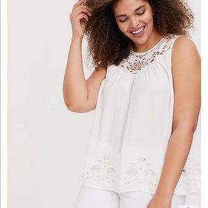 BABYDOLL CHALLIS CROCHET INSET TANK